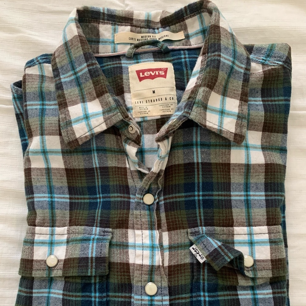 Levi’s Western Shirts